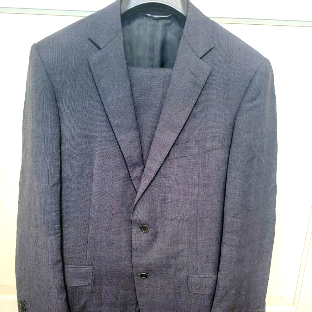 Men's tailored suit